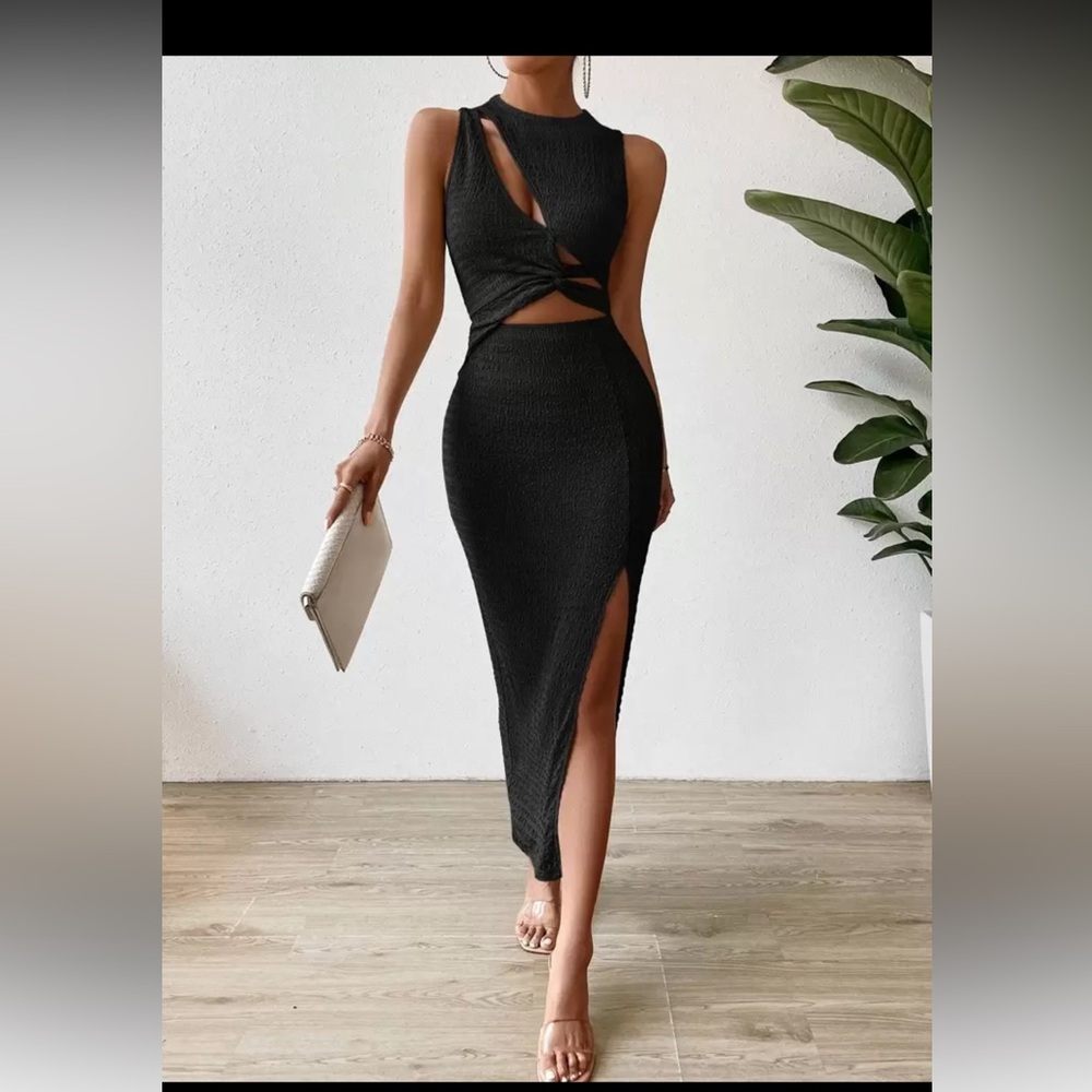 Elegant Black Cut Out Dress